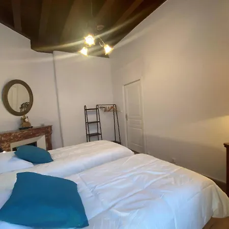 Holiday home Les Maisons Du Conflent, Maisons Familiales En Pierre Au Coeur Des Remparts Villefranche-de-Conflent